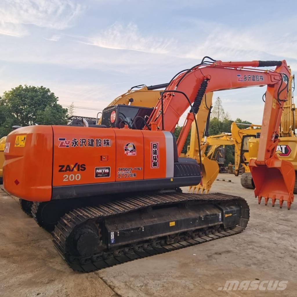 Hitachi ZX 200 Гусеничные экскаваторы