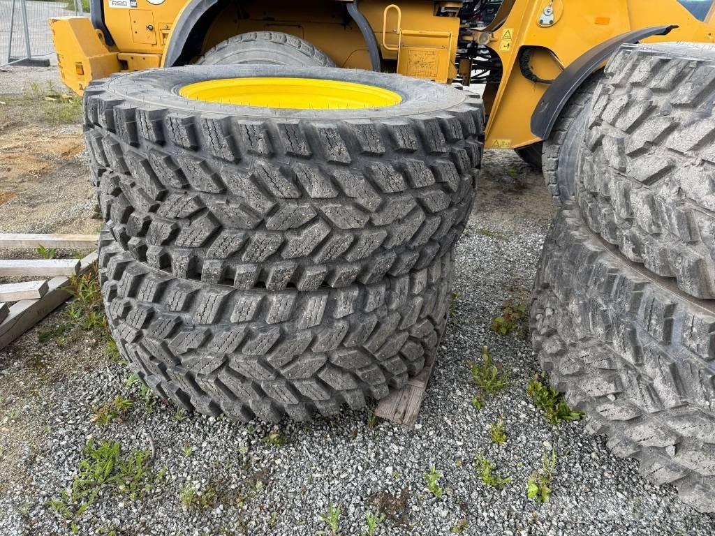 John Deere 6195 R Трактора