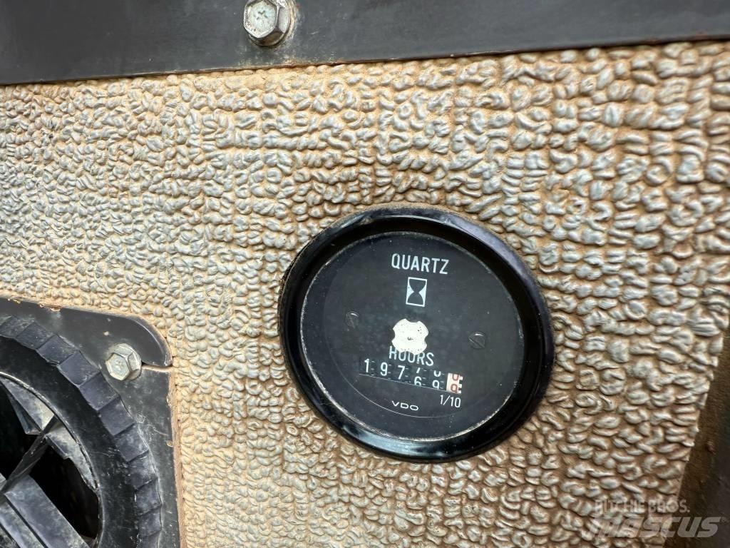 Champion 720 A VHP Грейдеры
