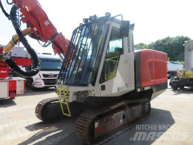 Sandvik DP 1500 i Буровые вышки
