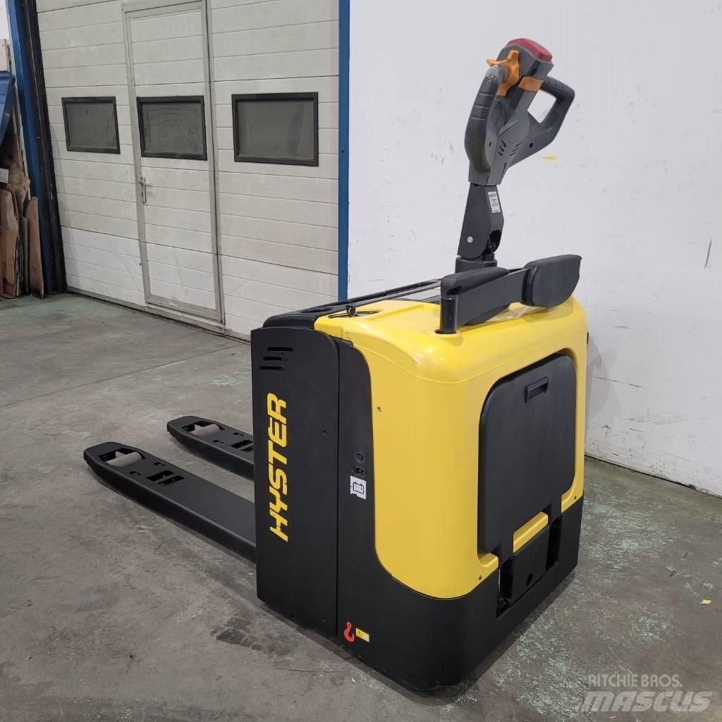 Hyster P 2.0 UTS Самоходные электрические тележки