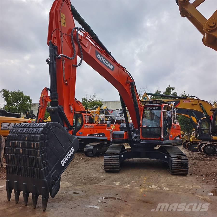 Doosan DX300LC-9C Гусеничные экскаваторы