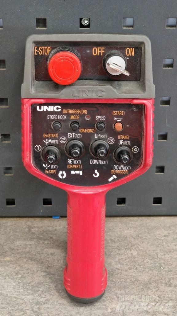 Unic URW-295 Мини-краны