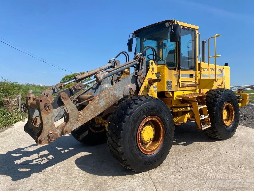 Volvo BM L 90 Фронтальные погрузчики