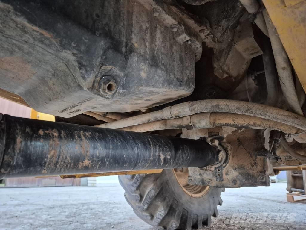 New Holland LB 110 B Экскаваторы-погрузчики