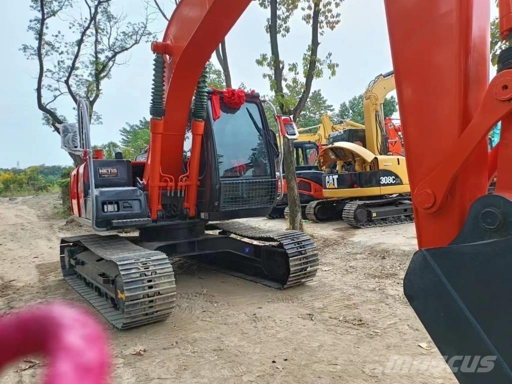 Hitachi ZX120-6 Гусеничные экскаваторы