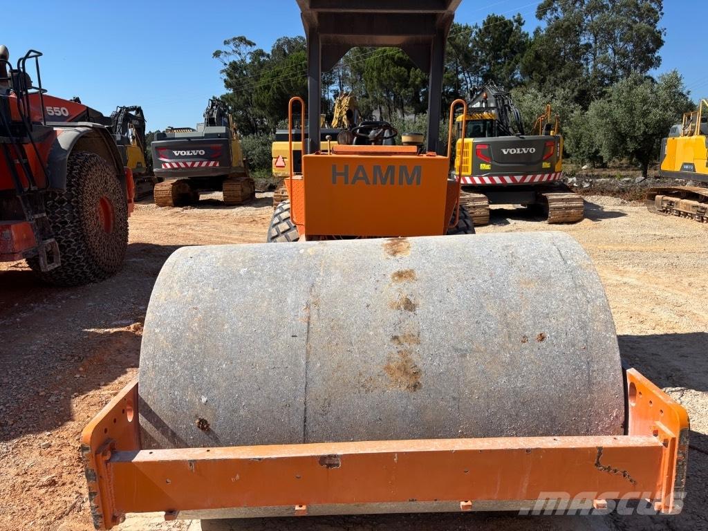 Hamm 2410 SD Катки тротуарные