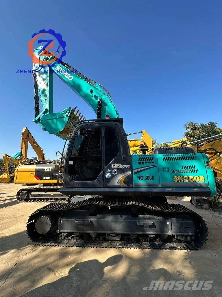 Kobelco SK 200 Гусеничные экскаваторы