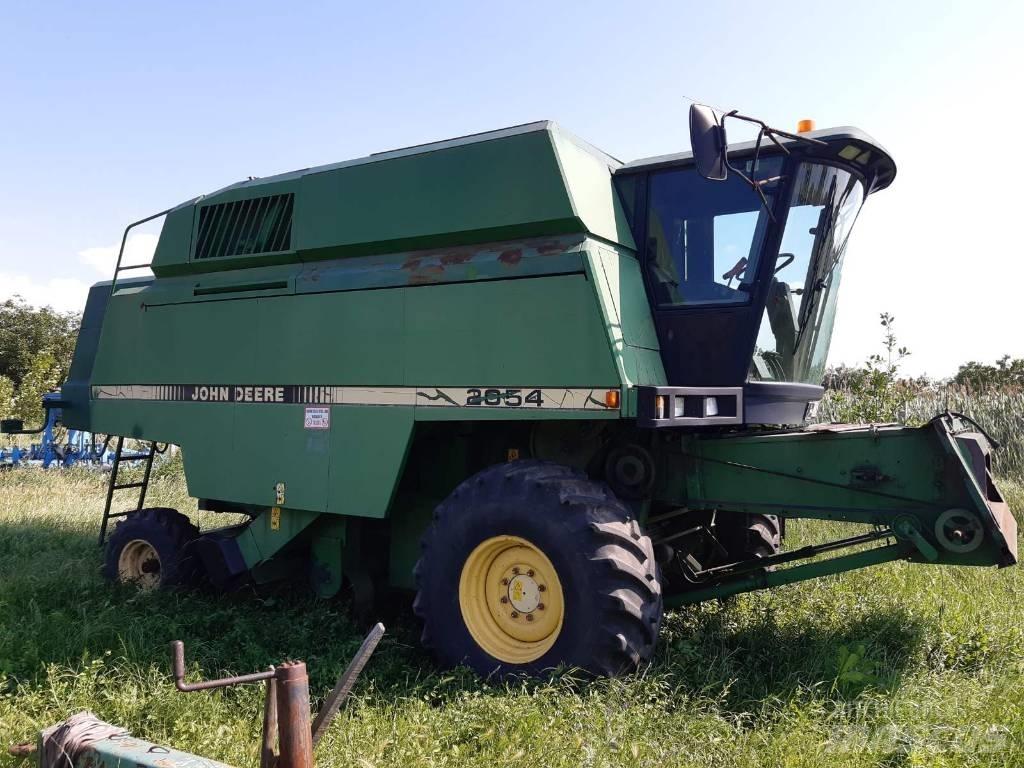 John Deere 2054 Зерноуборочные комбайны