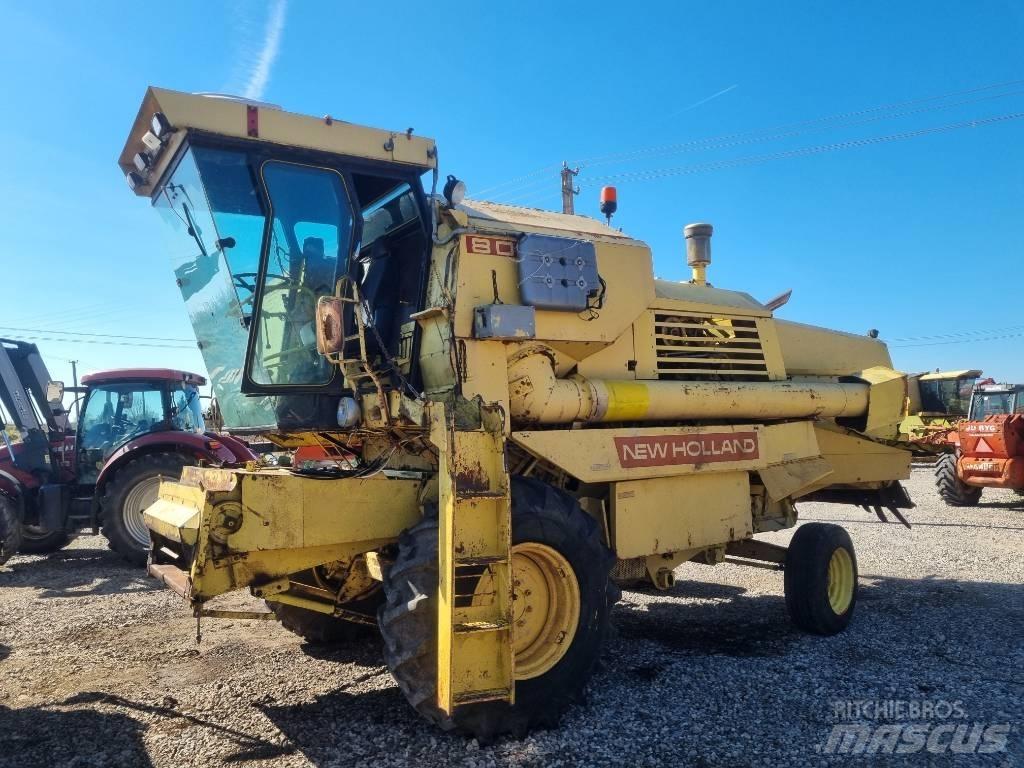 New Holland 8080 Зерноуборочные комбайны