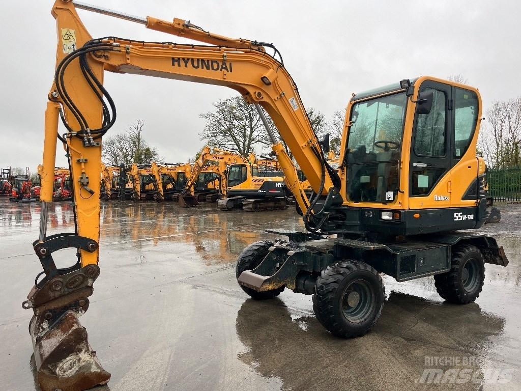 Hyundai R55W-9A Колёсные экскаваторы