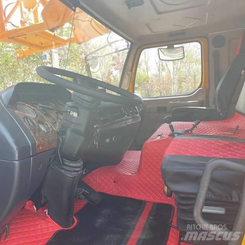 XCMG QY 100 K Автокраны