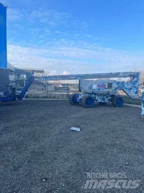 JLG 800 AJ Телескопические подъемники