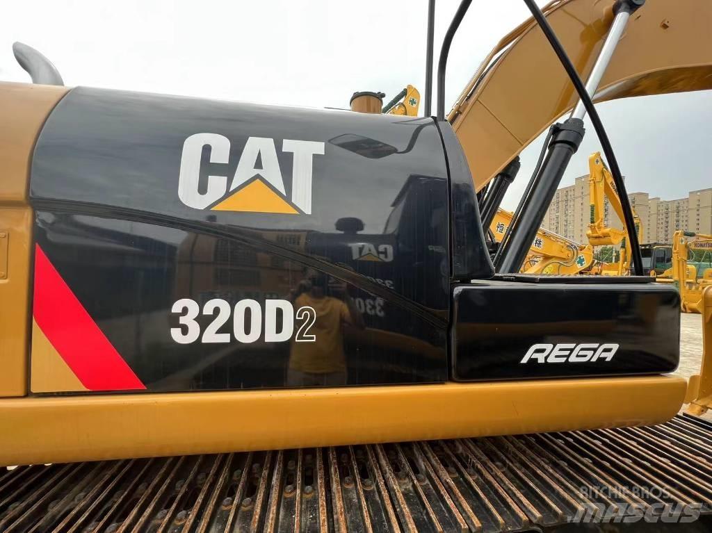 CAT 320 Гусеничные экскаваторы