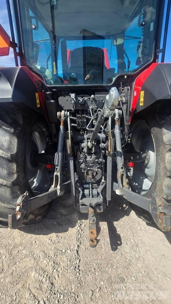 Massey Ferguson 5710 Трактора