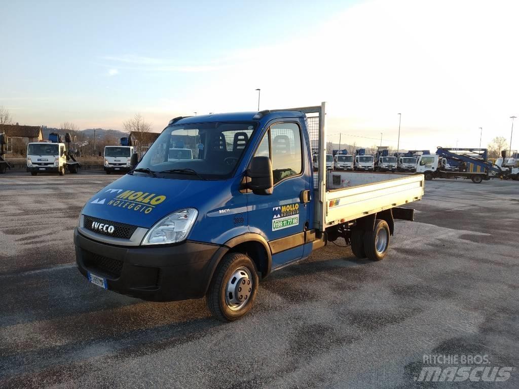 Iveco Daily 35 C 11 Цельнометаллический фургоны