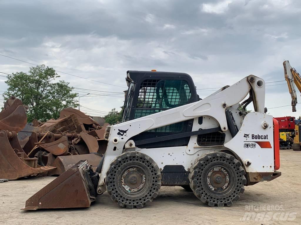 Bobcat S 740 Мини-погрузчики