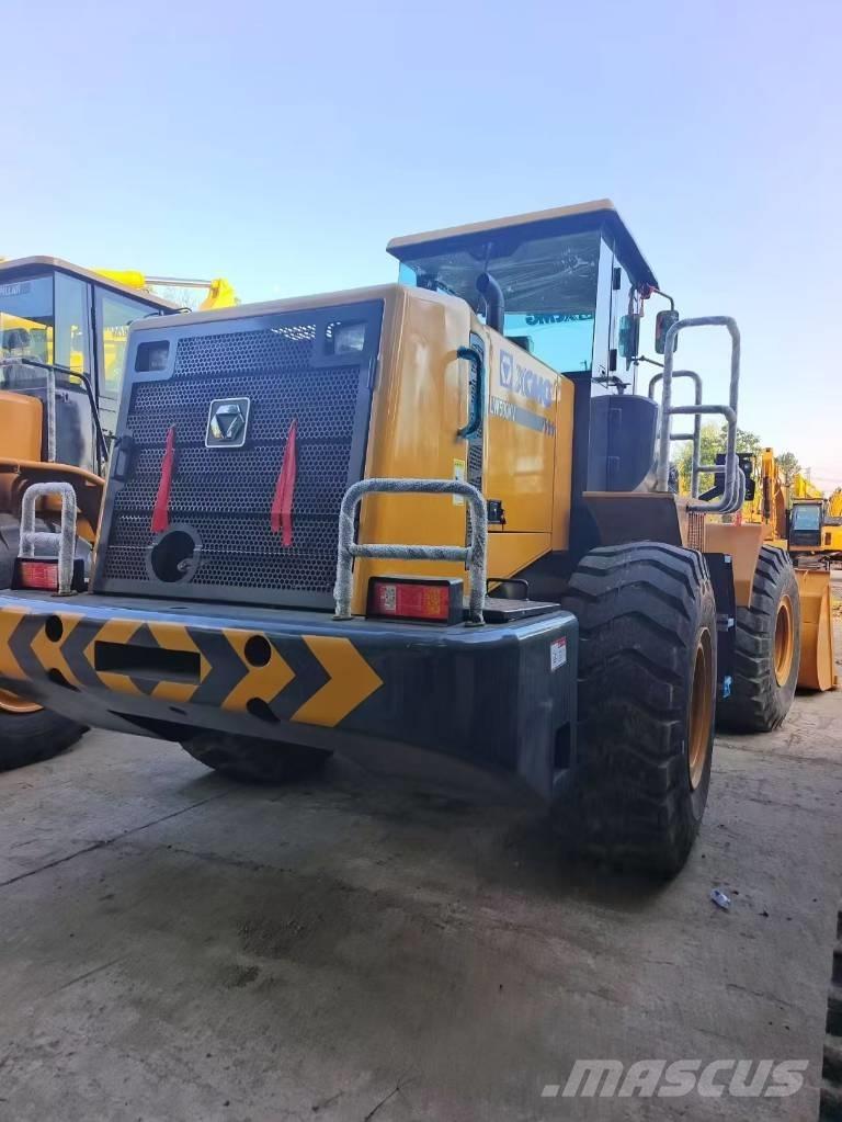 XCMG LW 500 KV Фронтальные погрузчики