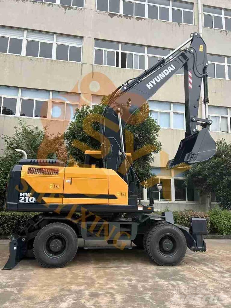 Hyundai HW210 Колёсные экскаваторы