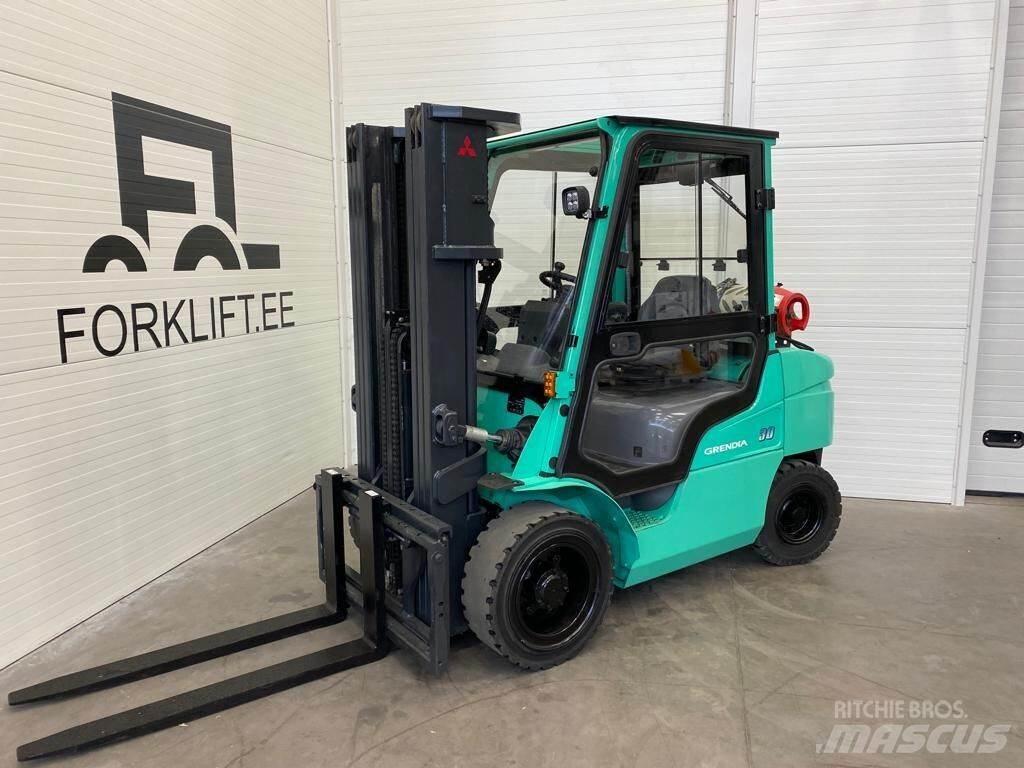 Mitsubishi FG30N Газовые погрузчики