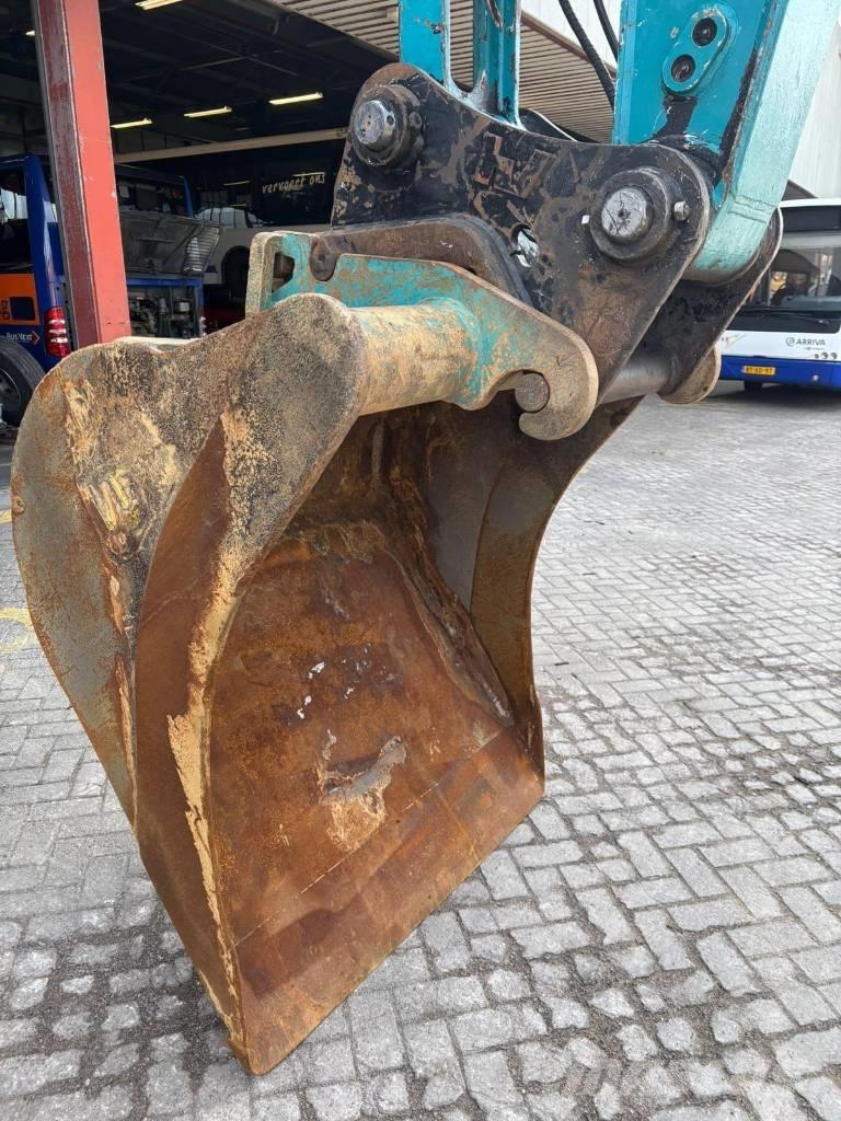 Doosan DX 210 W Колёсные экскаваторы