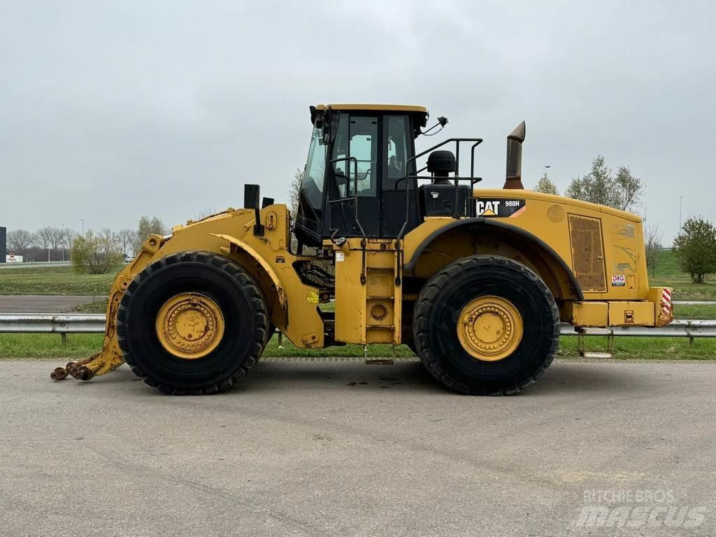 CAT 980H Фронтальные погрузчики