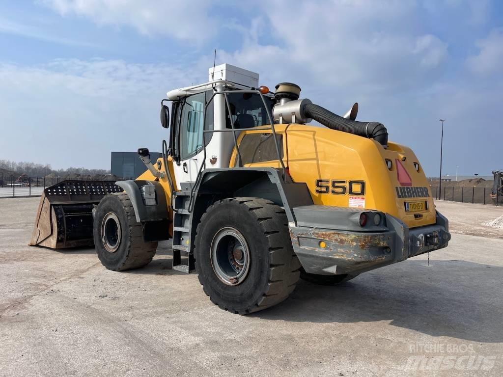 Liebherr 550 CDC + BSS Фронтальные погрузчики