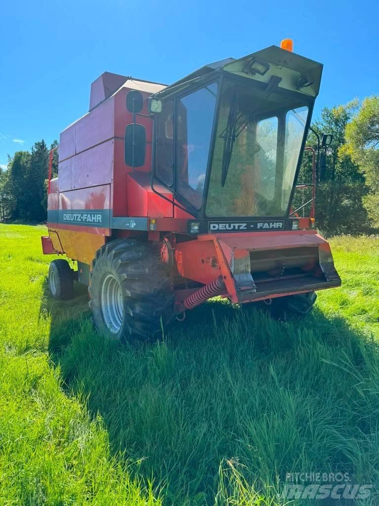 Deutz-Fahr M 2780 Зерноуборочные комбайны