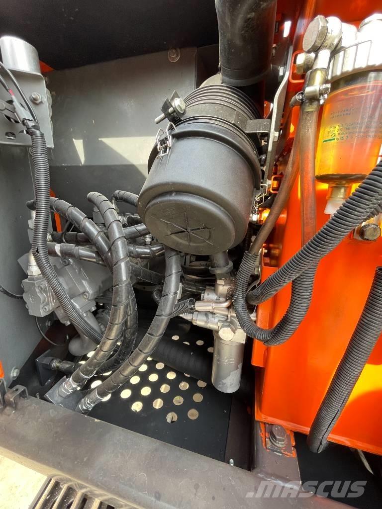 Hitachi ZX 70 Малые экскаваторы 7т-12т