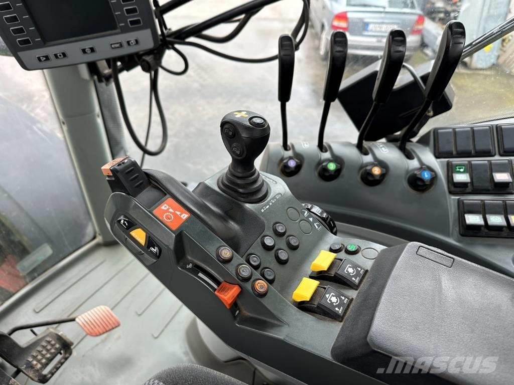 CLAAS Axion 810 CIS Трактора