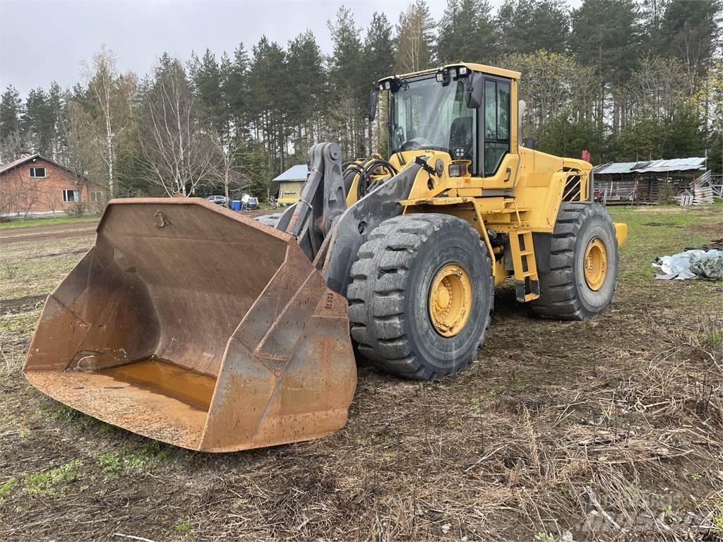 Volvo L220F Фронтальные погрузчики