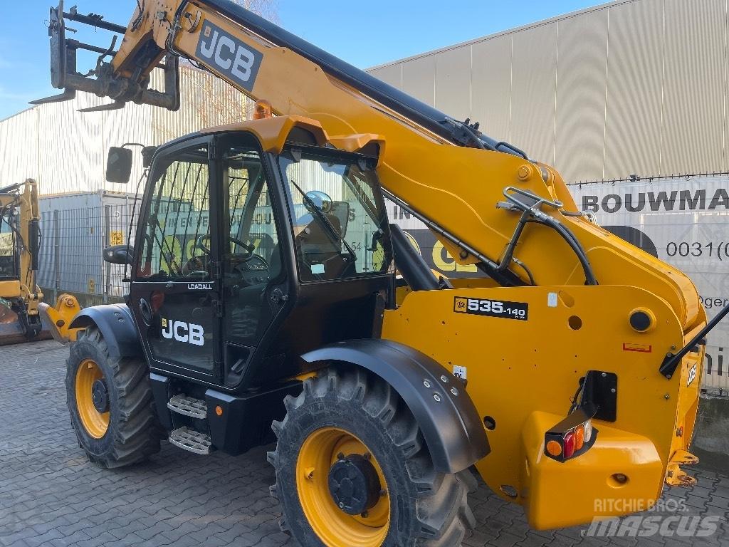 JCB 535-140 Hiviz Телескопические погрузчики