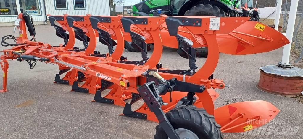 Kubota RM 2005 Оборотные плуги