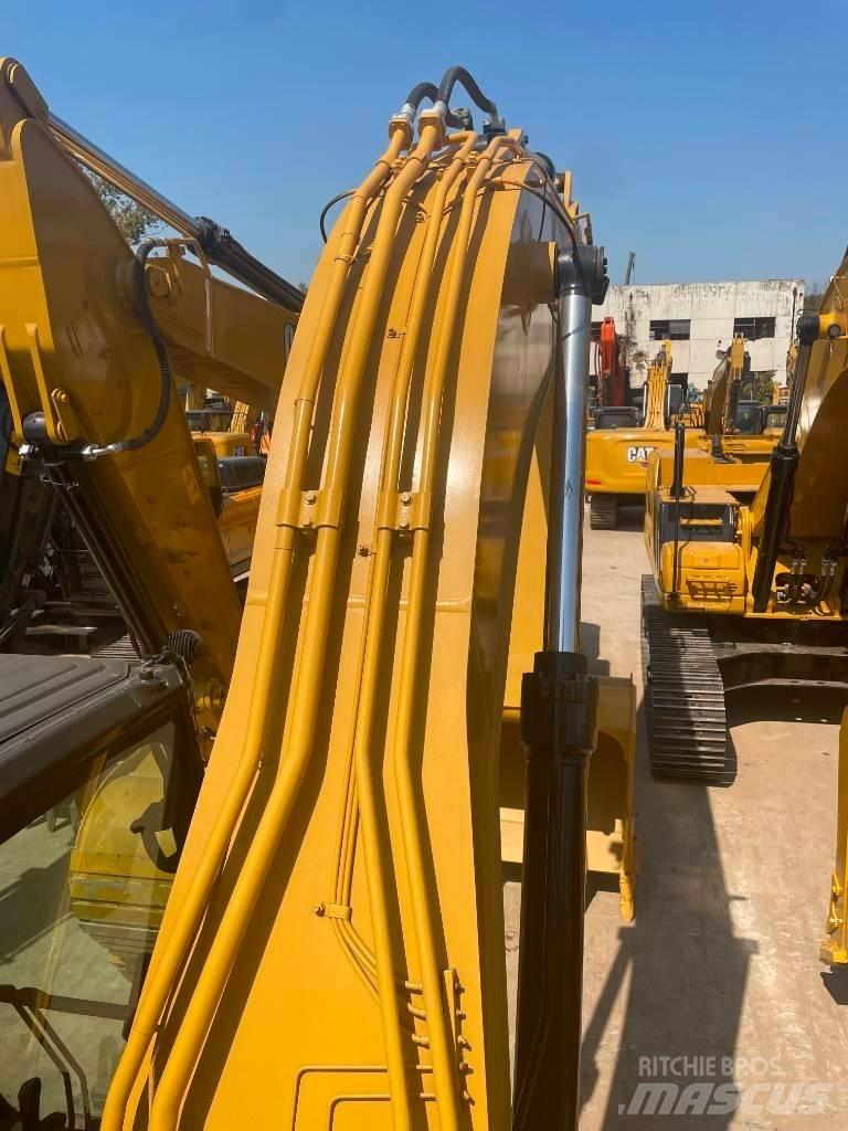 CAT 330 GC Гусеничные экскаваторы
