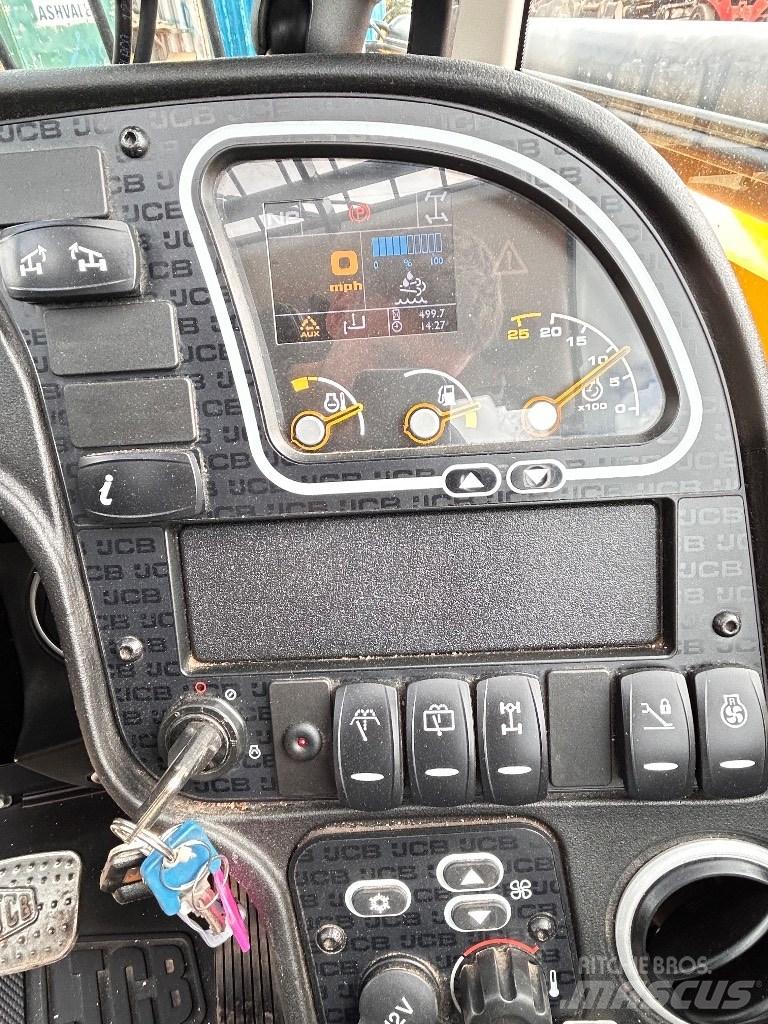 JCB 540-140 Телескопические погрузчики