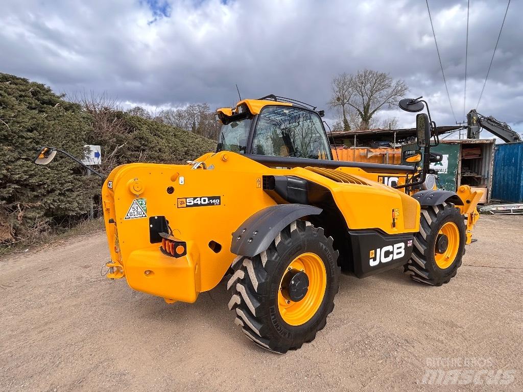JCB 540-140 Телескопические погрузчики