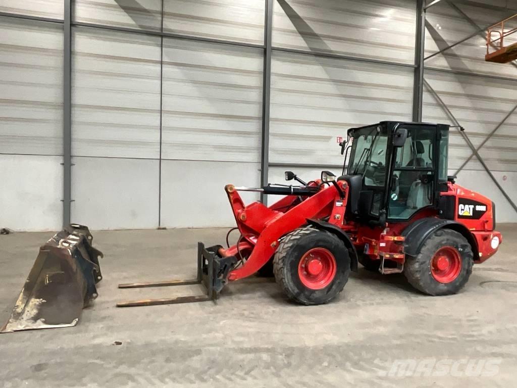 CAT 908 M Фронтальные погрузчики
