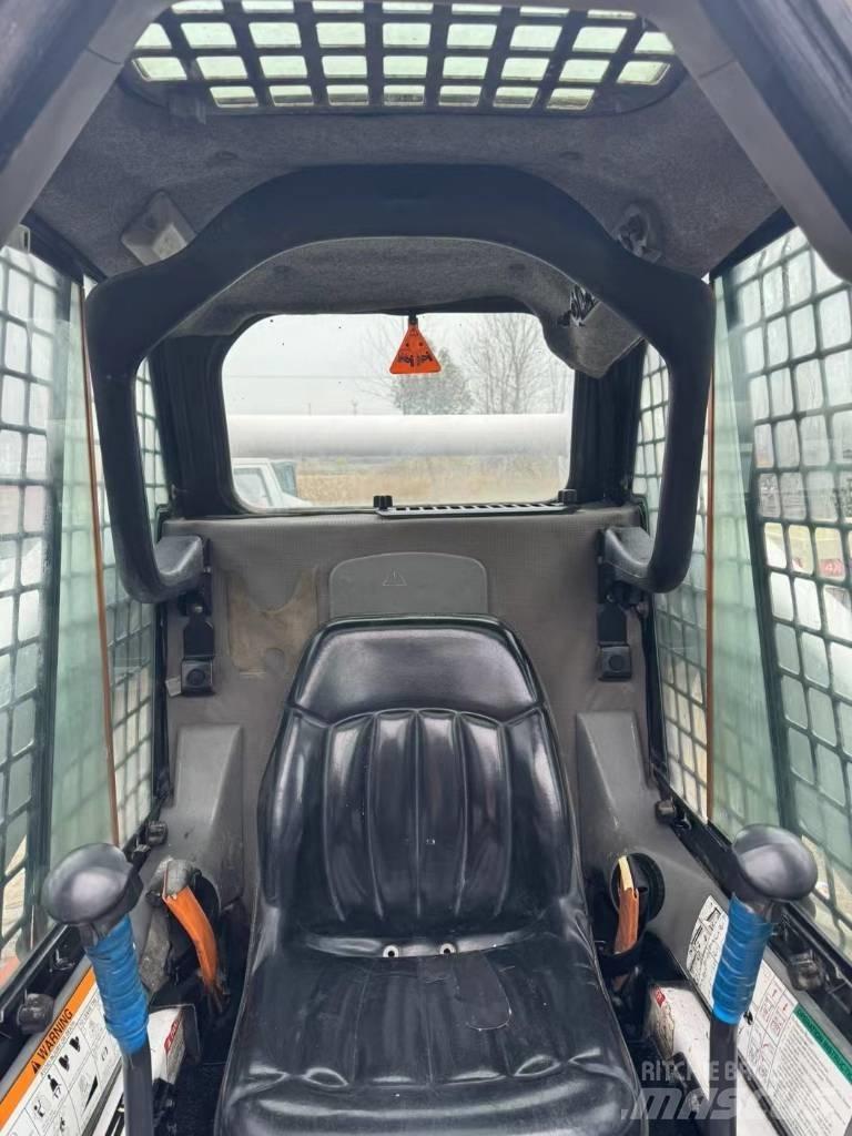 Bobcat S 300 Мини-погрузчики