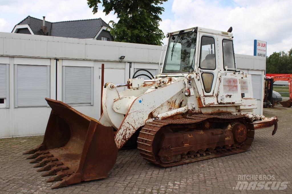 CAT 953 Гусеничные фронтальные погрузчики