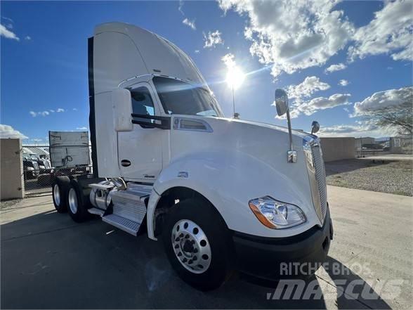 Kenworth T680 Седельные тягачи