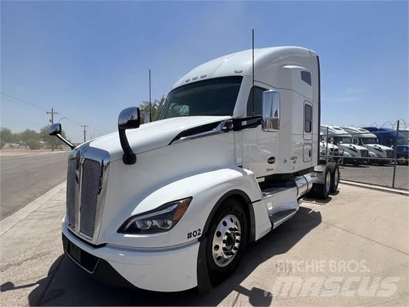 Kenworth T680 Седельные тягачи