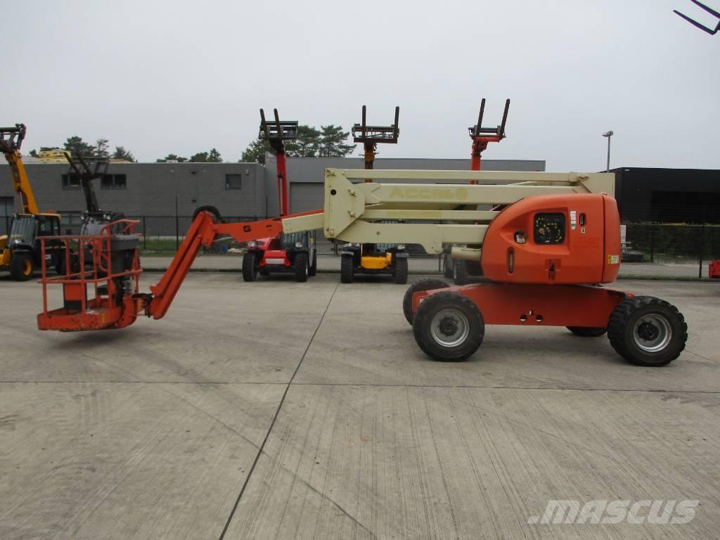 JLG 510 AJ (557) Компактные самоходные стреловые подъемники