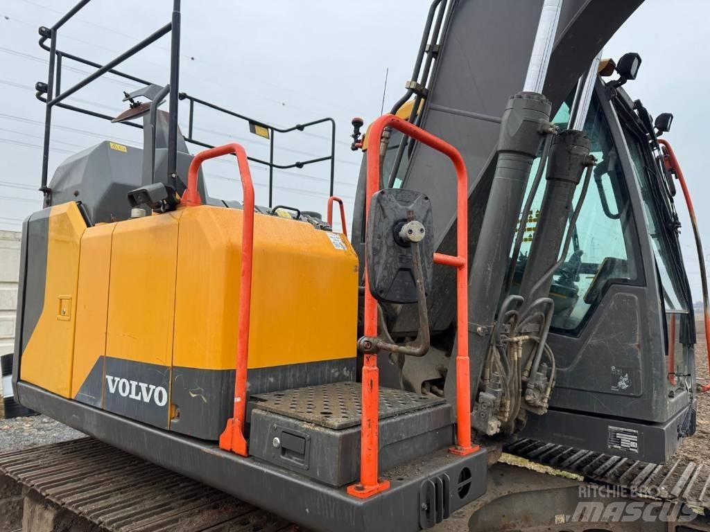Volvo EC 140 EL Гусеничные экскаваторы