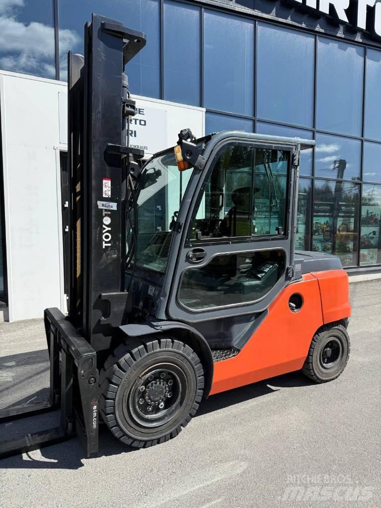 Toyota 40-8 FD45 N Дизельные погрузчики