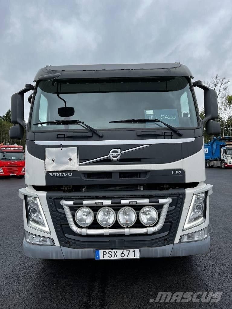 Volvo FM 6X2 Скиповые погрузчики