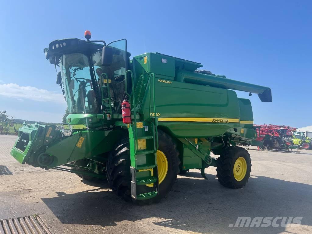 John Deere T 550 Зерноуборочные комбайны