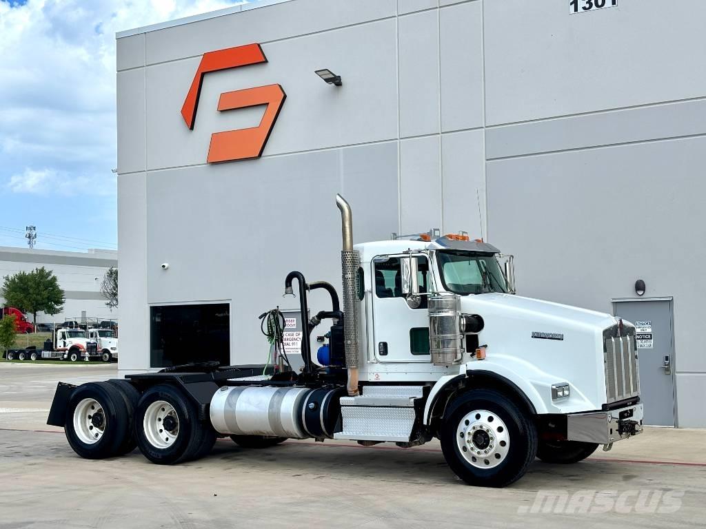 Kenworth T 800 Седельные тягачи