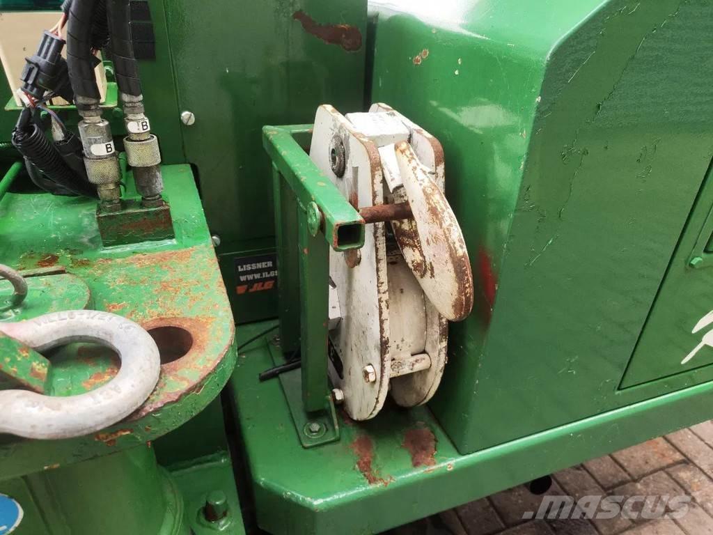 Unic URW 706 CDE Гусеничные краны