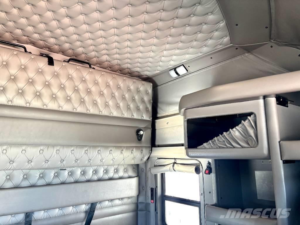 Kenworth W 900 Седельные тягачи