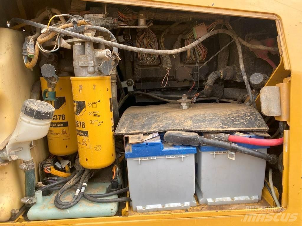 CAT D6K LGP NVT Гусеничные бульдозеры